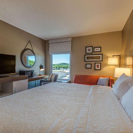 Hampton Inn Wilkesboro Esterno foto
